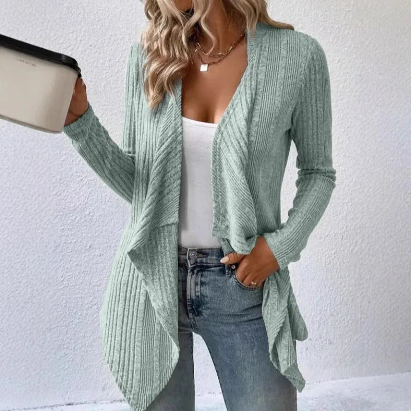 Stickad cardigan för dam – lös långärmad kofta i tidlös design