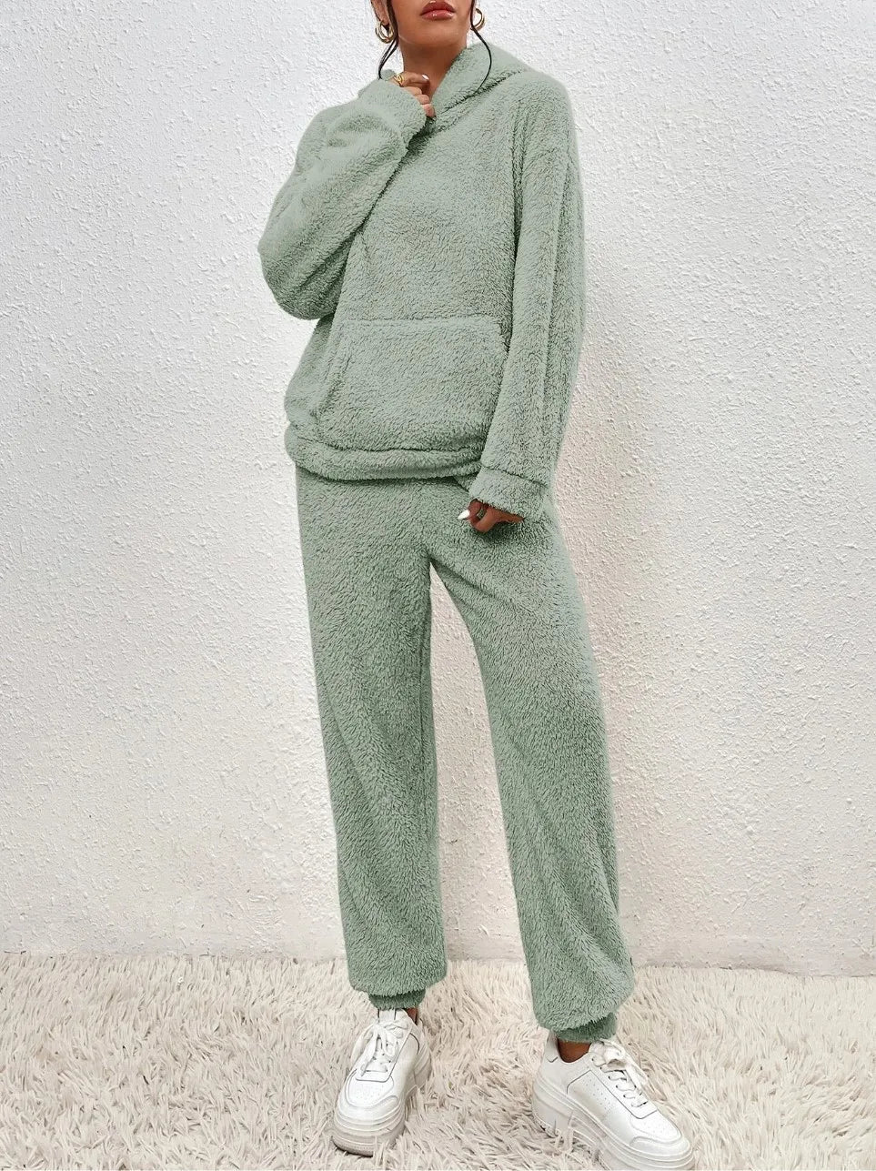 Mjukisset för dam – fleecefodrad hoodie och byxa i tvådelad varm design