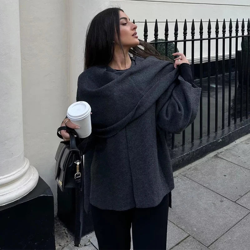 Dra på kappa för dam – asymmetrisk vadderad jacka med scarfkrage