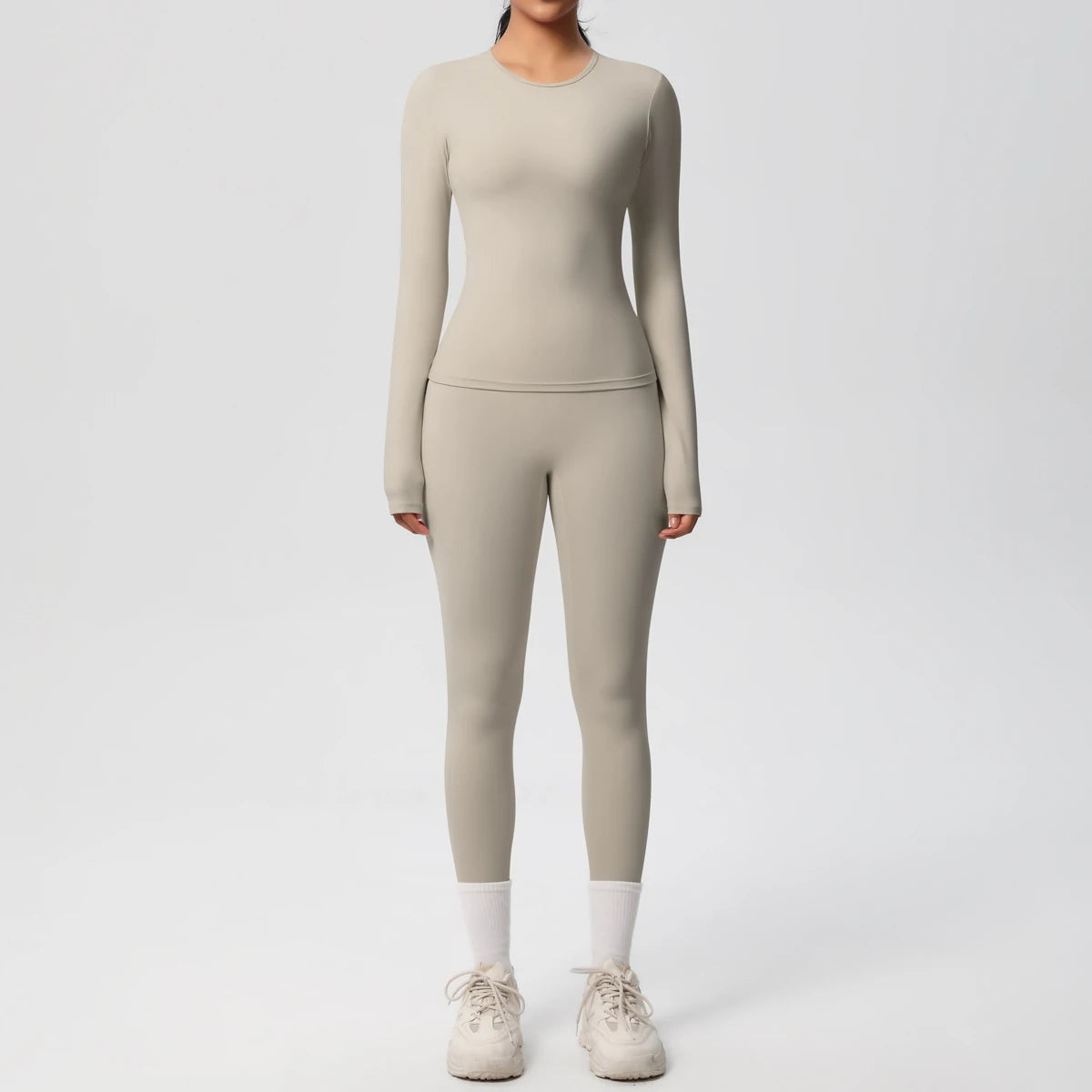 Tvådelat Träningsset för Dam – Långärmad Crop Top och Höga Midjeleggings