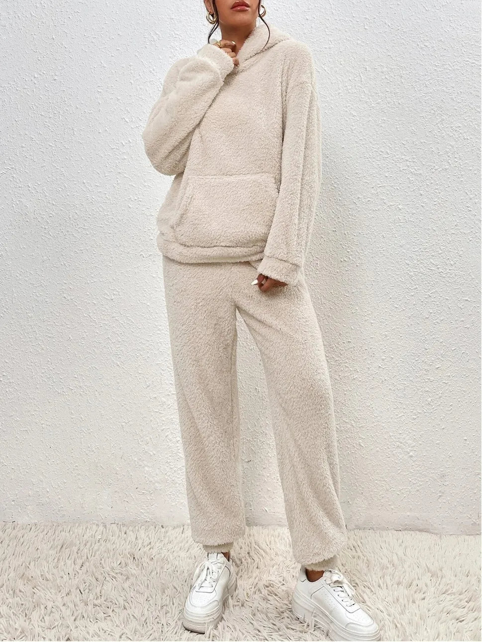 Mjukisset för dam – fleecefodrad hoodie och byxa i tvådelad varm design