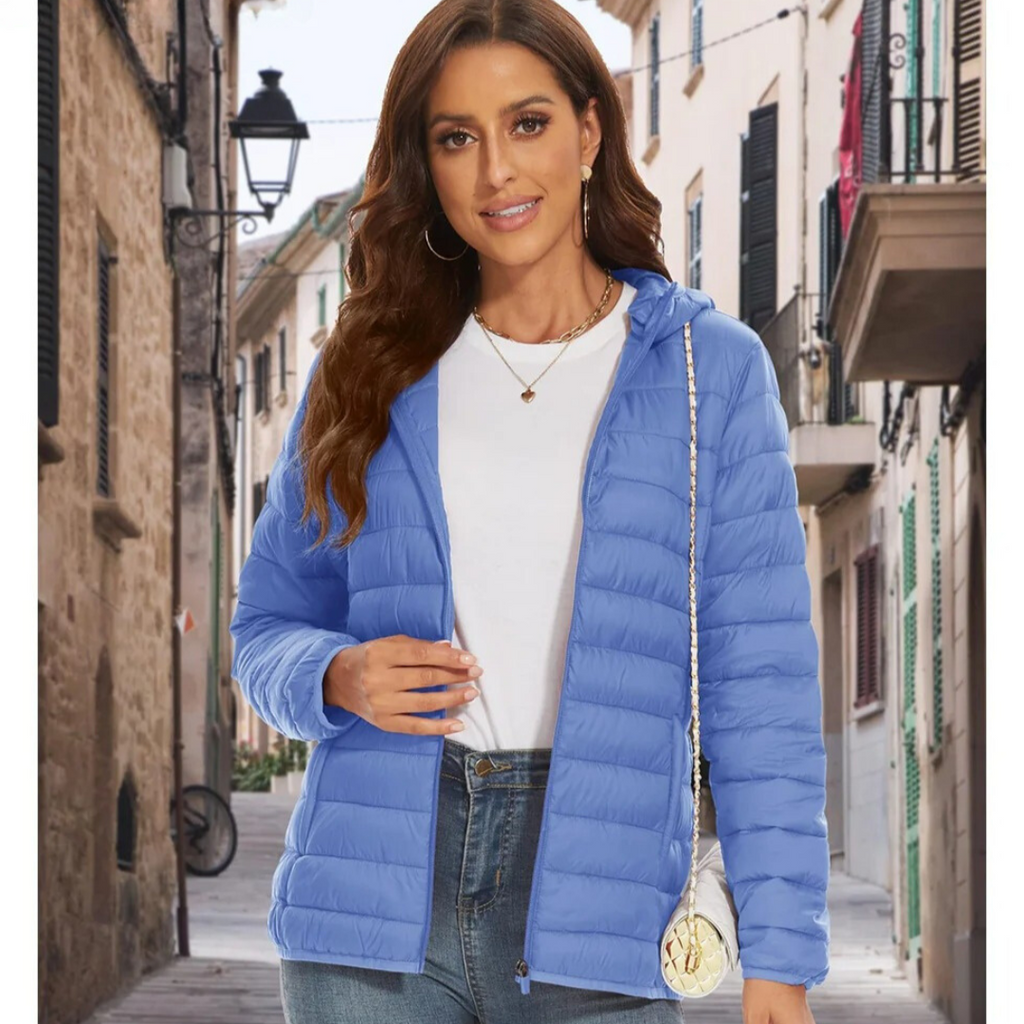 Pufferjacka för dam – lätt design med huva och värmande komfort